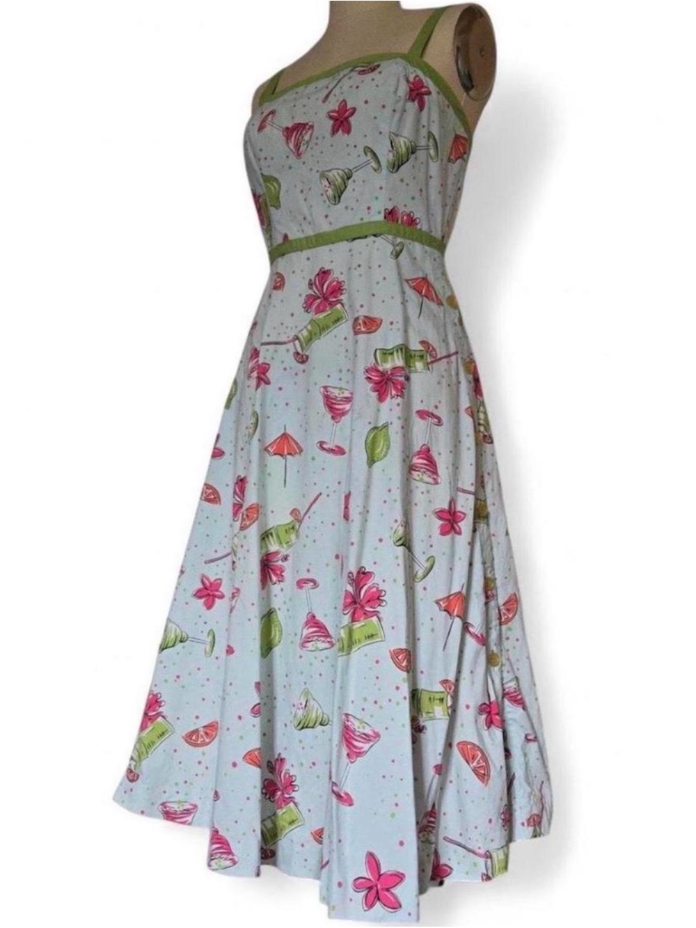 1950s style pinup girl dress